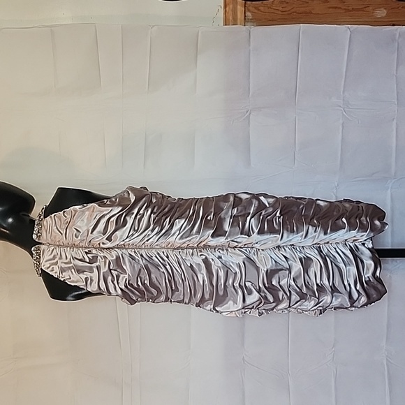 CACHET FORMAL DRESS - Picture 2 of 5